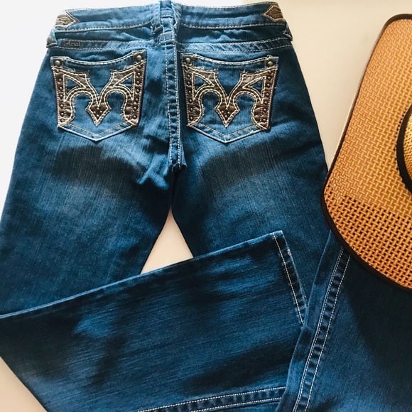 Boot Cut !! - Picture 2 of 4